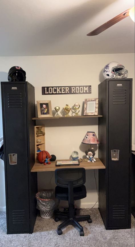 Locker Desk, Sports Locker Room, Sports Guest Room, Locker Bedroom Ideas, Locker Room Bedroom Ideas, Lockers In Boys Room, Football Locker Room Bedroom, Sports Bedroom For Teenage Boys, Locker Room Bedroom