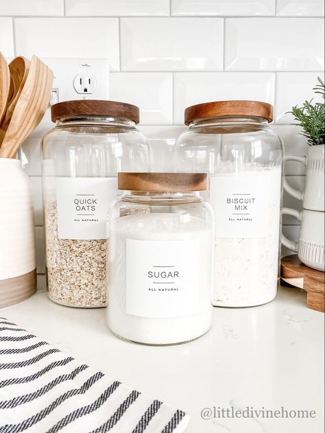 Flour Canister Ideas, Flour And Sugar Containers On Counter, Sugar Canister Ideas, Cannister Ideas Kitchen, Farmhouse Pantry Labels, Diy Pantry Labels, Modern Kitchen Canisters, Minimalist Pantry, Kitchen Canister Labels