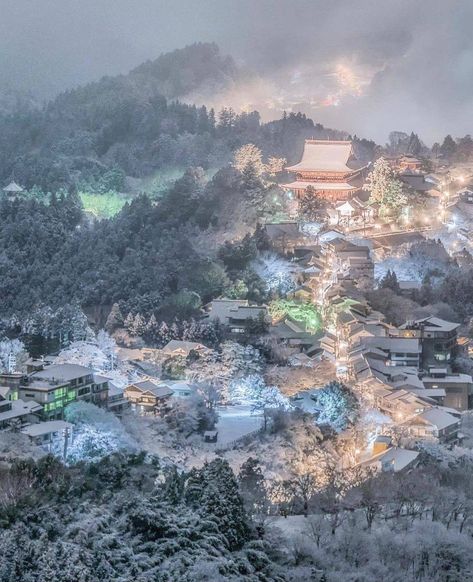 Yoshino town in Nara prefecture. Double Tap if you love this! ======================== FOLLOW@japanwithlove_official FOLLOW@japanwithlove_official FOLLOW@japanwithlove_official for more ======================== SHARE this in your stories to be featured! Credit: @shingo_camera Stay safe tag your friends and enjoy the content! ======================== . . . #visitjapanjp #japantravel #japantrip #travelinspiration #lover_nippon #japanrevealed #japan_photo_view #japanphotography #explor Yoshino Japan, Love Store, Japan Photography, Snow Scenes, Tag Your Friends, Nara, Double Tap, Japan Travel, If You Love