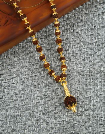 Rudhraksh Chain Gold, Rudraksha Jewelry For Men, Rudraksh Mala, Big Earrings Gold, Rudraksha Jewelry, Hindu Jewelry, Gold Pendants For Men, Rakhi Special, Rudraksha Bracelet