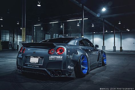 Liberty Walk Cars, Custom Wheels Cars, Gtr 35, Gtr Nissan, Car Lifestyle, Gtr Car, R35 Gtr, Japan Life, Nissan Gtr R35