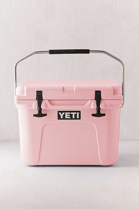 YETI Limited Edition Pink Roadie Cooler Pink Yeti Cooler, Christmas Yeti, Pink Yeti, Pink Cooler, Yeti Cooler, Yeti Coolers, Cooler Box, Pink Kitchen, Camping Fun