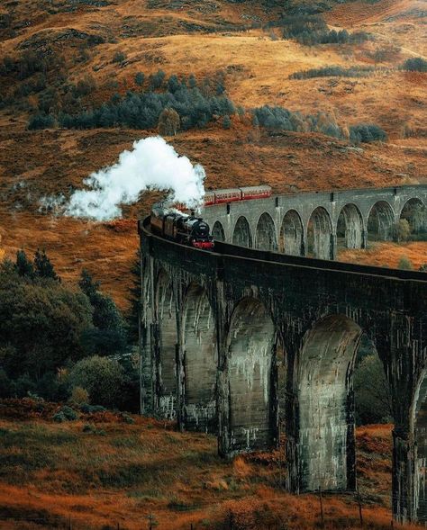 Glenfinnan Viaduct, Bad Week, Trainspotting, Uk Photos, Hogwarts Express, Favorite Picture, Dark Heart, West Highlands, Scotland Travel