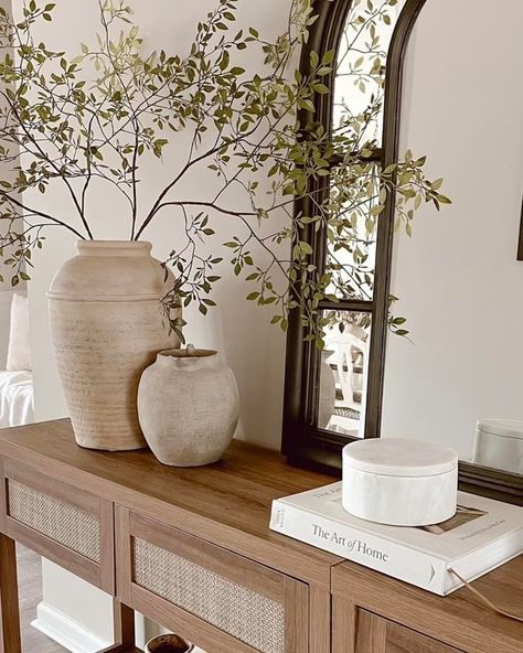 Kristyn Connotillo | Spring Stills featuring some console table styling. 🌿 #homedecor #livingroom #office #entryway #neutralhomedecor #homeinspo… | Instagram Console Table Styling, Console Table Decorating, Entryway Table Decor, Home Entrance Decor, Organic Modern Decor, Decor Home Living Room, Home Design Decor, House Inspiration, Entryway Decor