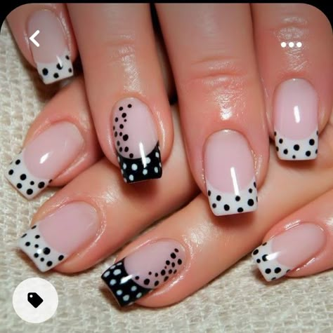 Polka Dot Nail Tips, French Tip Nails With Dots, Nails With Polka Dots, Spotty Nails, Nails With Dots, Offline Tv, Dot Nail Art Designs, Nailart Tutorial, Nail Art French