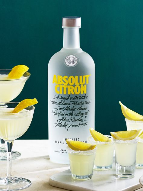 Absolut Citron, Social Media Specialist, Pretty Alcoholic Drinks, Popular Cocktails, Vodka Shots, Wine Photography, Citrus Twist, Digital Marketing Seo, The Cosmopolitan