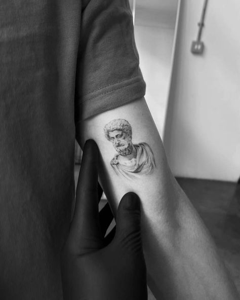 Stoic Tattoo Ideas, Stoicism Tattoo, Marcus Aurelius Tattoo, Stoic Tattoo, Gentleman Tattoo, Aa Tattoos, International Tattoo, Baby Tattoo, Stoic Quotes