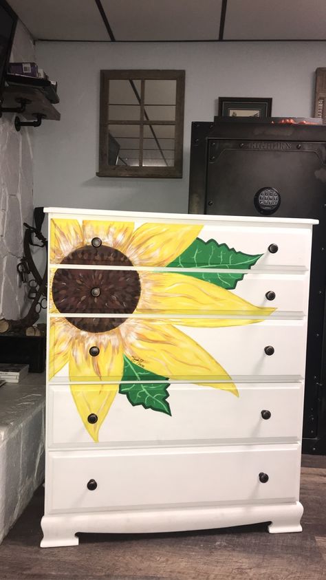 Sunflower Dresser Painted Furniture, Sunflower Nursery Theme Girl, Sunflower Themed Bedroom, Sunflower Dresser, Sunflower Nursery Theme, Sunflower Bedroom Ideas, Sunflower Bedroom, Nursery Room Diy, Sunflower Room