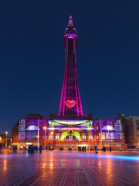 Illuminating the Blackpool Tower with Lightpool projection shows. Autumn Notebook, Blackpool Illuminations, Blackpool Uk, Blackpool Tower, Blackpool England, Black Background Painting, The Proclaimers, Blackpool Pleasure Beach, Tower Light