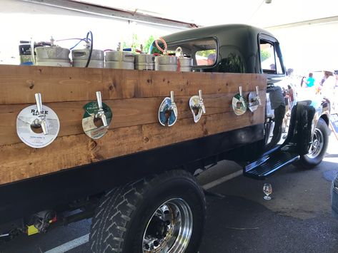 1953 Chevy Farm Truck turned Vintage Draft Beer Truck. Available for weddings, corporate events, parties, and more! Serving kegs of beer, wine, cider, cocktails or soda has never looked so good! Beer And Wine Trailer, Beer Truck Wedding, Beer Trailer, 1953 Chevy Truck, Beer Van, Tap Truck, Beer Truck, Coffee Van, Brewery Design