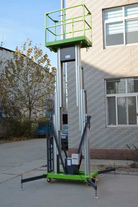 Portable Scaffolding, Scaffolding Design, Narrow Door, Attic Lift, House Lift, Indoor Farming, Garage Workshop Organization, Ladder Accessories, Lifting Devices