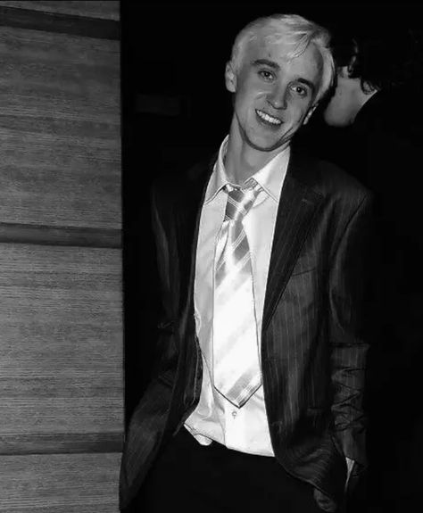 Tom Felton Young, Draco Malfoy Now, Draco Malfoy Hot, Draco Malfoy Aesthetic, Lucius Malfoy, Tom Felton Draco Malfoy, Draco Harry Potter, Harry Potter Draco Malfoy, Harry Potter Pictures