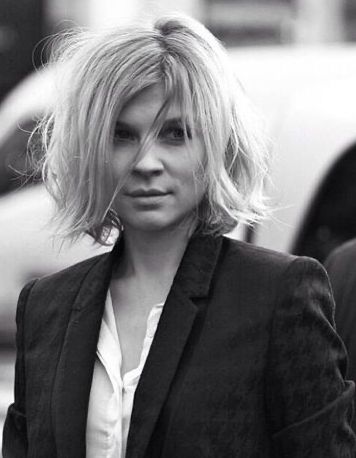 Short Hairstyles Over 50, Clemence Poesy, Ideas Haircut, Androgynous Hair, Haircuts Straight Hair, Trendy Haircuts, Hair Crush, Long Wavy Hair, Haircuts For Long Hair