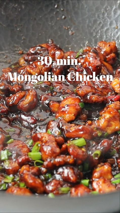 Mongolian Chicken, Chicken Smothered, Sommer Mad, Chicken Crispy, Crispy Fried Chicken, Health Dinner Recipes, Hoisin Sauce, Chicken Dishes Recipes, Food Videos Cooking