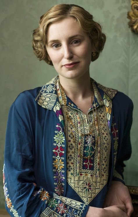 Downtown Abbey Fashion, Edith Crawley, Downton Abbey Costumes, Matthew Crawley, Downton Abbey Series, Laura Carmichael, Dowager Countess, Downton Abbey Fashion, Downton Abby