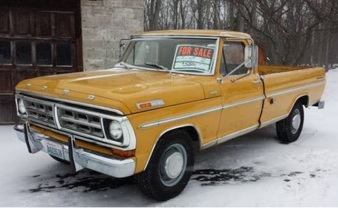 '71 Ford F250. Looks like my old 72 F-100. Loved that ol' truck. Ford Truck Models, Yellow Truck, Diesel Trucks Ford, Studebaker Trucks, Classic Cars Chevy, Ranger Truck, Ford Ranger Truck, Old Ford Trucks, Classic Ford Trucks