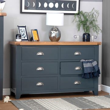 Oak Chest of Drawers | Oak Bedroom Drawers | Chiltern Oak Furniture Chest Of Drawers Styling Bedroom, Navy Chest Of Drawers, Blue Dining Room Furniture, Renovating Furniture, Bookcase Decorating, Chest Of Drawers Styling, Styling Bedroom, Blue Furniture Living Room, Brick Bedroom