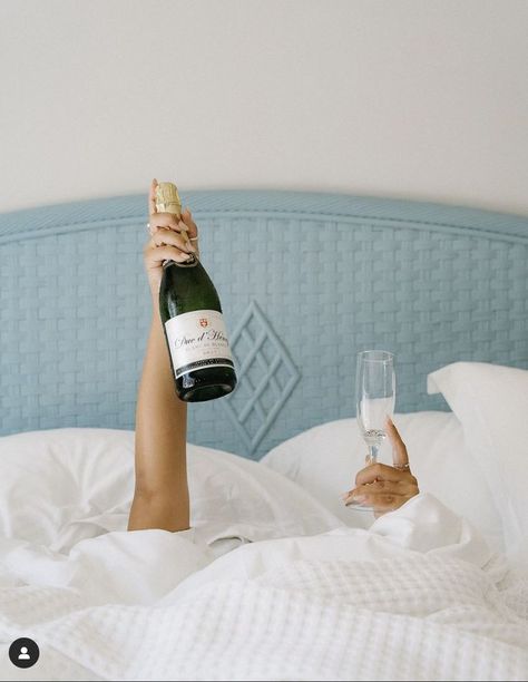 Champagne In Bed, Hotel Staycation, Hotel Ads, Hotel Inspiration, Luxury Hotel Room, Aesthetic Space, Summer Photoshoot, Paris Aesthetic, Four Poster