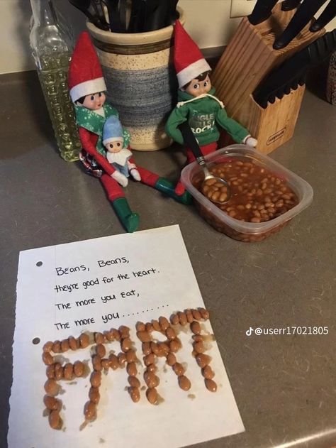 Elf Ideas For 2 Elves, Elf On Shelf Funny, Elf Ideas Easy, Girly Christmas Gifts, Elf Funny, Elf Magic, Awesome Elf On The Shelf Ideas, Elf Activities, Xmas Elf