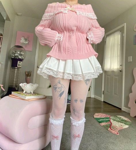 Plus Coquette Outfit, Kawaii Spring Outfits, Kawaii Outfits Pink, Kawaii Core Outfit, Cute Core Outfit, Outfit Ideas Kawaii, Kawaii Sweaters, Korean Fashion Kawaii, Aesthetics Anime