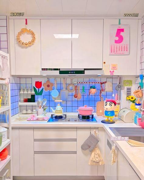 Japanese Kitchen Aesthetic, Pastel Aesthetic Room, Holiday Hacks, Model Dapur, Kitchen Decor Collections, Danish Pastel Aesthetic, Desain Pantry, Kursi Cafe, Deco Studio