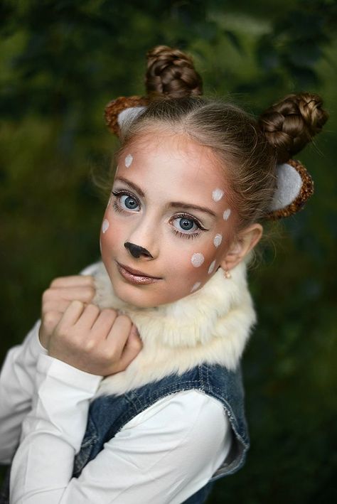 Deer Face Paint, Deer Makeup, Christmas Face Painting, Deer Costume, Face Painting Easy, Kids Face Paint, Halloween Makeup Easy, Face Painting Halloween, Makijaż Smokey Eye