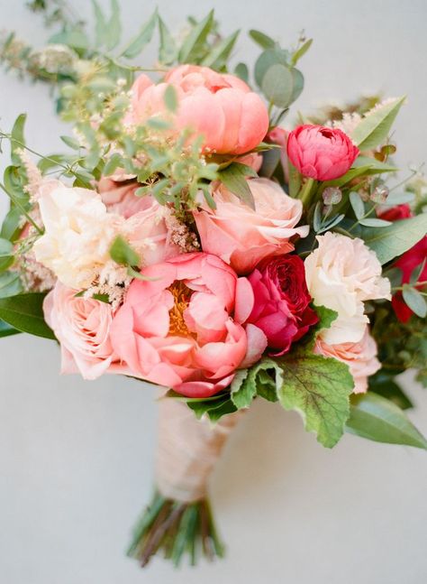 Floral Arrangements Ideas, Wedding Etiquette, Prom Flowers, Dusty Miller, Coral Wedding, Pink Wedding Flowers, Pink Garden, Diy Wedding Flowers, Garden Roses