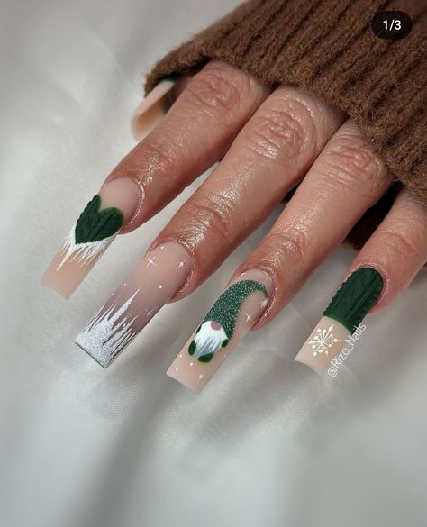 Cute Winter Nail Ideas, Winter Square Nails, Square Nails Ideas, Nordic Green, Festive Nail Designs, Classy Yet Trendy, Winter Nail Ideas, Sweater Nails, Cozy Design