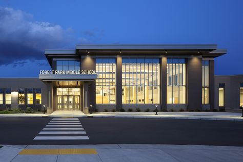 #SchoolArchitecture #SchoolDesign #ExteriorView Middle School Exterior, School Building Design Exterior, Modern School Exterior, Illustrated Environments, Middle School Building, High School Exterior, Innovative School Design, Beautiful Spectacles, Futuristic School