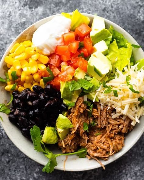 Pork Burrito Bowls, Pulled Pork Pizza Recipe, Recipes Pulled Pork, Leftover Pulled Pork Recipes, Pulled Pork Salad, Pulled Pork Chili, Pulled Pork Leftover Recipes, Sweet Peas And Saffron, Pulled Pork Roast