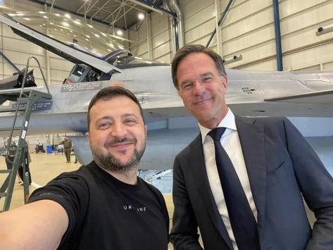 Mark Rutte, Visit Denmark, Russia Ukraine, Military Equipment, Eindhoven, Armored Vehicles, Improve Health, Kiev, Armed Forces