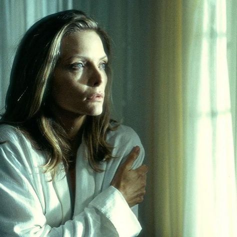 WHAT LIES BENEATH was released #onthisday 24 years ago! 💧🕯 Mystic River, What Lies Beneath, Ingrid Bergman, Influential Women, Jodie Foster, Michelle Pfeiffer, Michael Keaton, Anthony Hopkins, Shy Girls