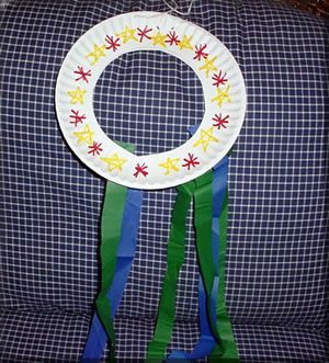 Toddler Storytime, Kids Art Class, Kids Tv Shows, Paper Plate Crafts, Inspiration For Kids, Paper Plates, Art Classes, Wind Sock, Art For Kids