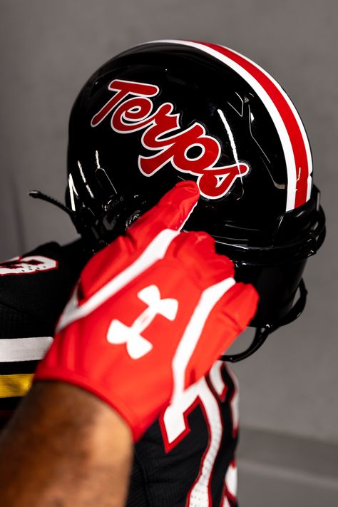 THE MARYLAND FOOTBALL TEAM IS MAKING A BOLD MOVE BACK TO THE ICONIC SCRIPT TERPS UNIFORM FOR THE 2023 SEASON AND BEYOND. THE ANTICIPATION HAS BEEN BUILDING, AND NOW FANS HAVE EVEN MORE REASON TO CELEBRATE AS THE TERPS UNVEIL A BRAND-NEW ADDITION TO THEIR UNIFORM LINEUP - THE STUNNING BLACK SCRIPT TERPS UNIFORMS. Uniform Photoshoot, Doolittle Raiders, Wvu Football, Halloween 90s, Black Uniform, 90s Party Costume, Hiphop Party, Jersey Party, 90s Costume