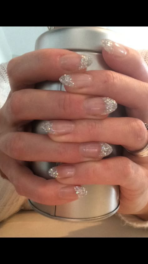 Almond Shaped Nails With Rhinestones, Glitter French Manicure Almond, Prom Nails Champagne, Red Nail Designs For Prom, Gold Prom Nails Almond, Nail Designs For Prom, Prom Nails Green, Prom Nails Gold, Prom Nails Almond