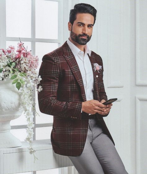 B-Posh Men's Terry Rayon Checks Unstitched Jacketing & Blazer Fabric (Maroon) Checked Suits For Men, Checked Blazer Outfit Men, Checks Blazer For Men, Maroon Blazer Outfit Men, Plaid Suits For Men, Checked Suits Men, Maroon Suit Jacket, Check Suits For Men, Blazer Outfits For Men