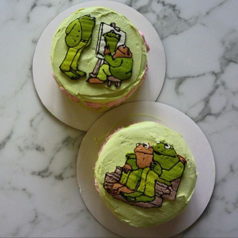 Frog And Toad Cake, Frog And Toad Birthday Party, Frog And Toad Birthday, Frog And Toad Party, Toad Cake, Funny Recipes, 22 Cake, Raising Wildflowers, Frog Cupcakes