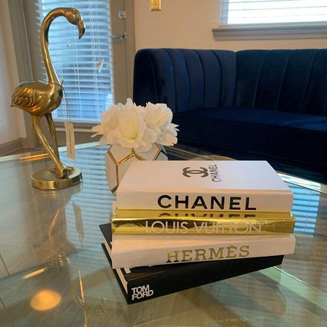 Coffee Table Books Decor, Chanel Decor, Books Fashion, Glamour Decor, Chanel Perfume, Decorative Books, Glam Room, Book Display, Handmade Books