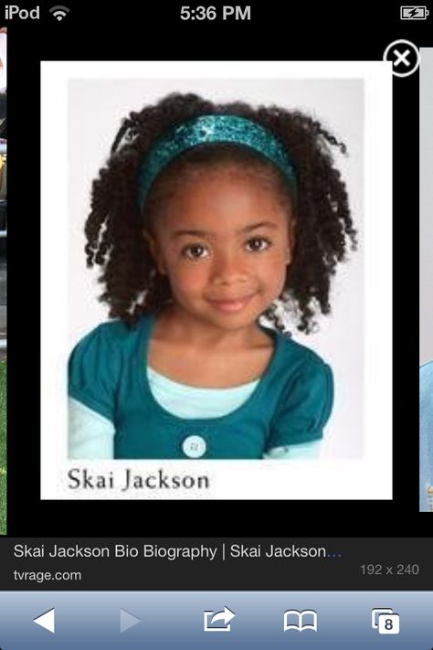 skai Jackson Jessie Disney Channel, Zuri From Jessie, Ski Jackson, Disney Jessie, Skai Jackson, Disney Channel Shows, Disney Channel Stars, Girl Movies, Disney Shows