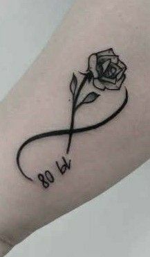 Infinity Bracelet Tattoo, Infinity Rose Tattoo, Atrapasueños Tattoo, Mommy Daughter Tattoos, Infinity Tattoo On Wrist, Remembrance Tattoos, Neck Tattoo For Guys, Dad Tattoos, Tattoo Bracelet