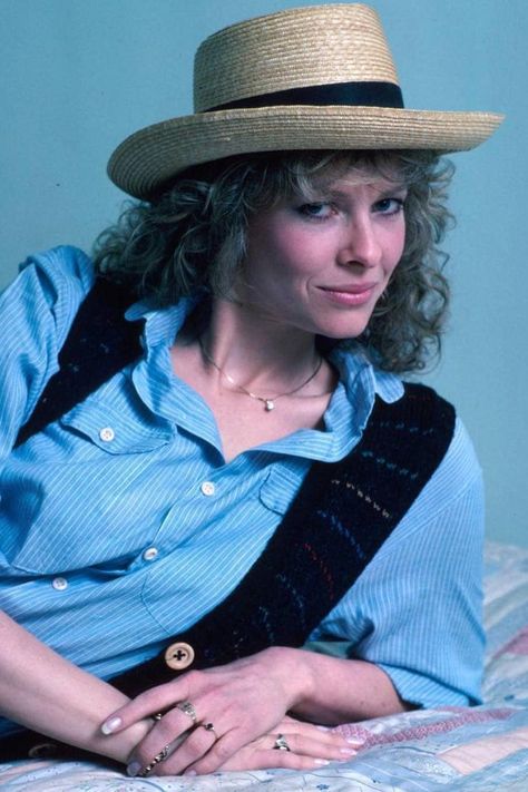 Kate Capshaw Kate Capshaw, Indiana Jones, Panama Hat, Fedora, Actors & Actresses, Actresses, Actors, Celebrities, Black