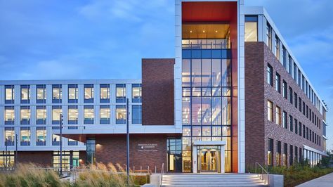 School Building Design, Hospital Architecture, Renovation Architecture, University Architecture, Architecture Portfolio Design, Washington State University, School Campus, Education Architecture, School Building