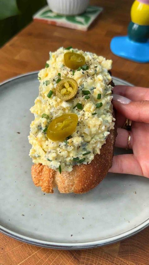 Jalapeno Popper Egg Mayonnaise | Carole Food Jalapeno Mayonnaise Recipe, Vegetarian Jalapeno Poppers, Easy Quick Recipes, Spicy Eggs, Egg Mayonnaise, Beans Recipes, Mayonnaise Recipe, Jalapeno Popper, Egg Dish