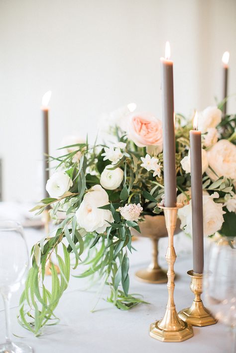 wedding details - photo by Hunter Ryan Photo https://ruffledblog.com/breezy-seaside-wedding-with-cascading-greenery Tall Candles Wedding, Daffodil Wedding Flowers, Daffodil Wedding, Taper Candles Wedding, Flowers Wild, Spring Wedding Inspiration, Seaside Wedding, Wedding Table Decorations, Candle Dinner