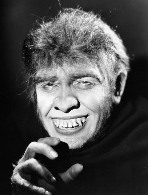 Dr Jekyll and Mr. Hyde Faces | Dr. Jekyll & Mr. Hyde Photograph Universal Monsters Art, Hollywood Monsters, Classic Monster Movies, Dr Jekyll And Mr Hyde, Fredric March, Mr Hyde, Famous Portraits, Dr Jekyll, Mr. Hyde