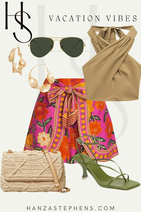 Tropical Professional Outfit, Colourful Vacation Outfits, Jungle Chic Outfit, Mexico Style Fashion, Bright Vacation Outfits, Colombian Outfits Vacation, Vacation Tropical Outfits, Dominican Republic Vacation Outfits, Colorful Vacation Outfits