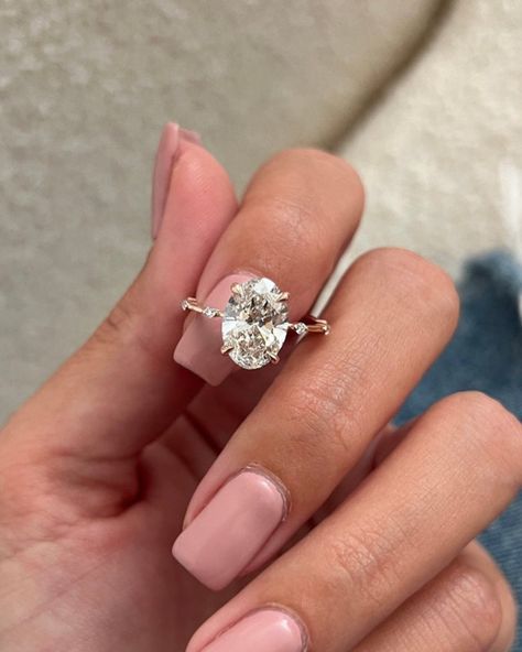 1.50 CT-3.50 CT Oval F/VS1 CVD Diamond Dainty Style Engagement Ring - Camila Brown Dainty Style, Cute Engagement Rings, Traditional Diamond, Cvd Diamond, Emerald Engagement Ring Cut, Dream Engagement, Dream Engagement Rings, Beautiful Engagement Rings, Engagement Ring Cuts