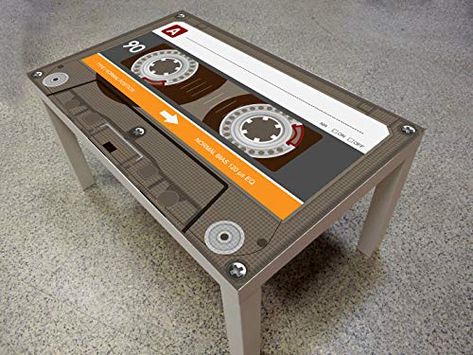 Retro Coffee Tables, Retro Cassette, Vintage Interior Design, Traditional Interior Design, Cool Coffee Tables, Creative Furniture, Coffee Table Vintage, Vintage Interior, Traditional Interior