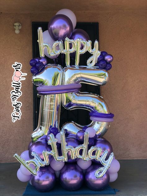 15 Ballons Decoration, Purple Balloons Decorations, Purple Ballon Arrangement, Purple 50th Birthday Ideas For Women, 15 Balloon Bouquet, Purple Balloon Decorations Birthday, 15 Birthday Balloons, 16 Balloon Bouquet, Purple Balloon Bouquet