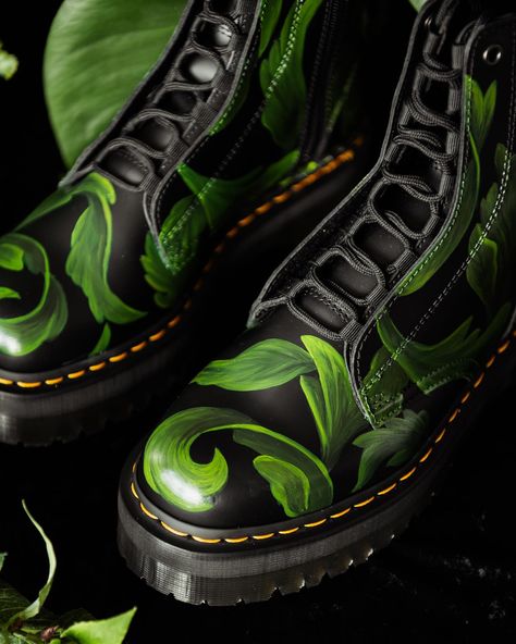 Created for Dr Martens january creative competition with the theme of 'refresh', a hand painted leafy pattern adorns this pair   #botanicalart #darkcottagecore #customized #darkacademia #gothicwedding #gardengoth Hand Painted Boots Diy, Custom Dr Martens, Leafy Pattern, Dr Martens Style, Doc Martin, Shoe Ideas, Try New Things, Romantic Goth, Custom Boots